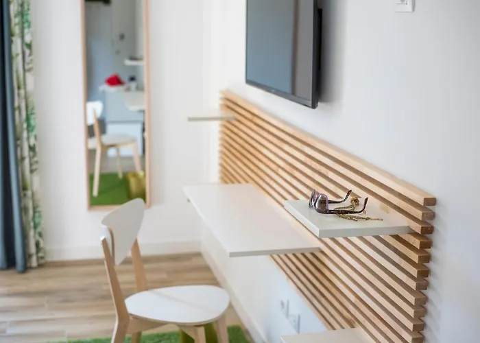 Il Parco Dei Poeti 3*